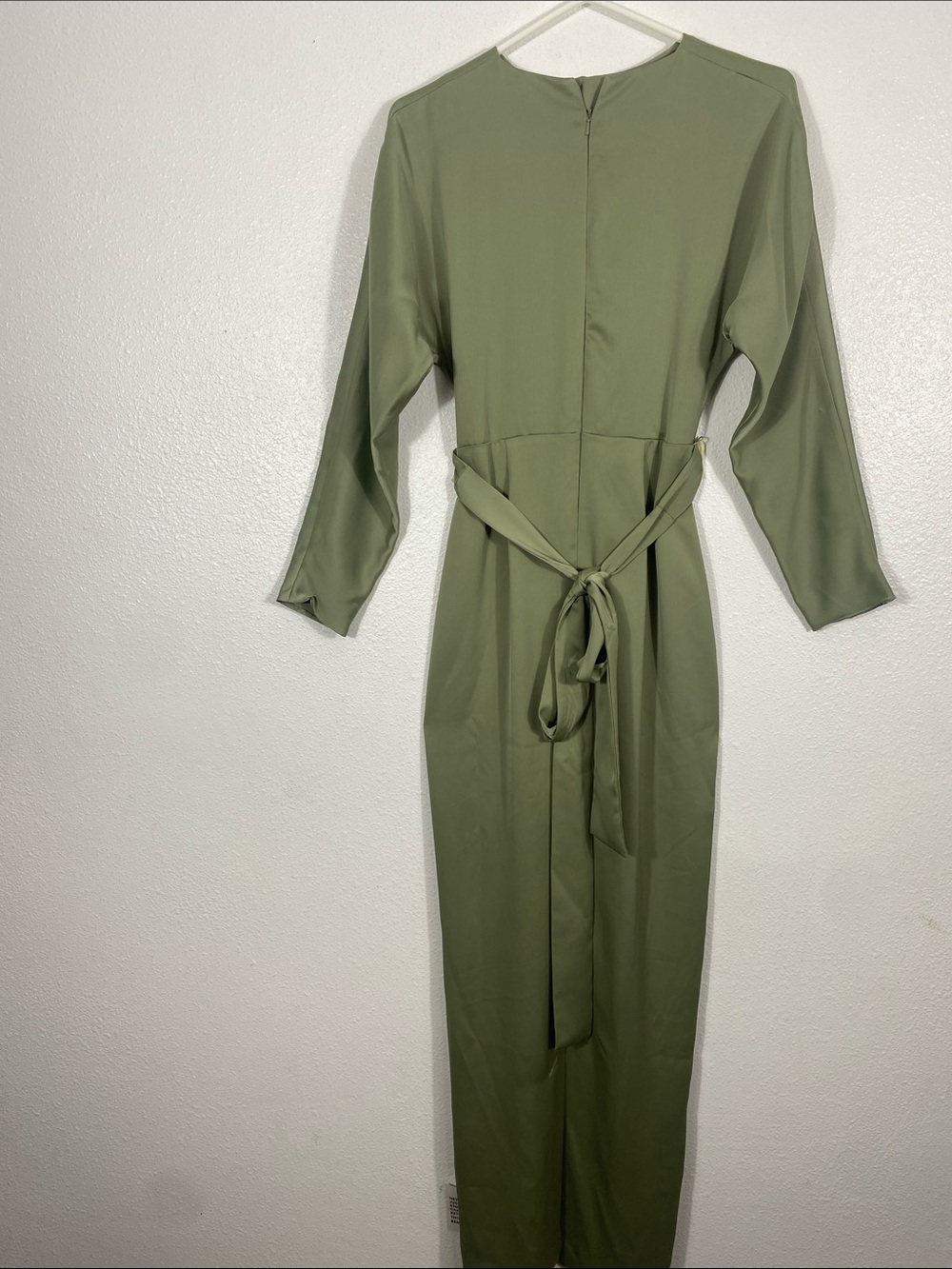 ASOS Sage Green Long Sleeve Twist-Waist Maxi Dress Size 4 US - Picture 6 of 15